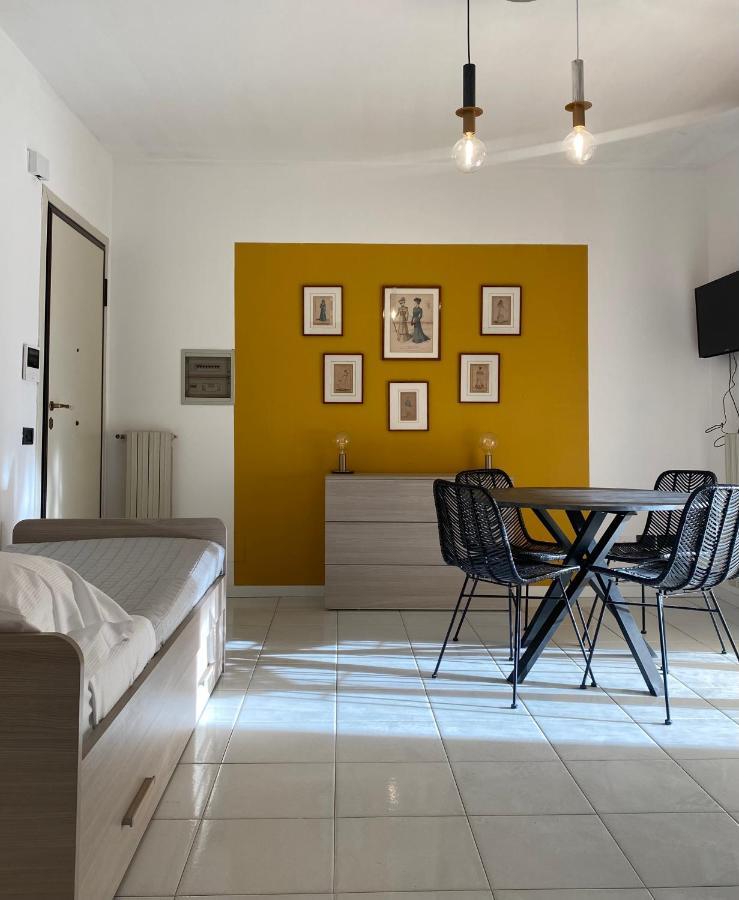 5 Viale Fano Apartment Римини Екстериор снимка
