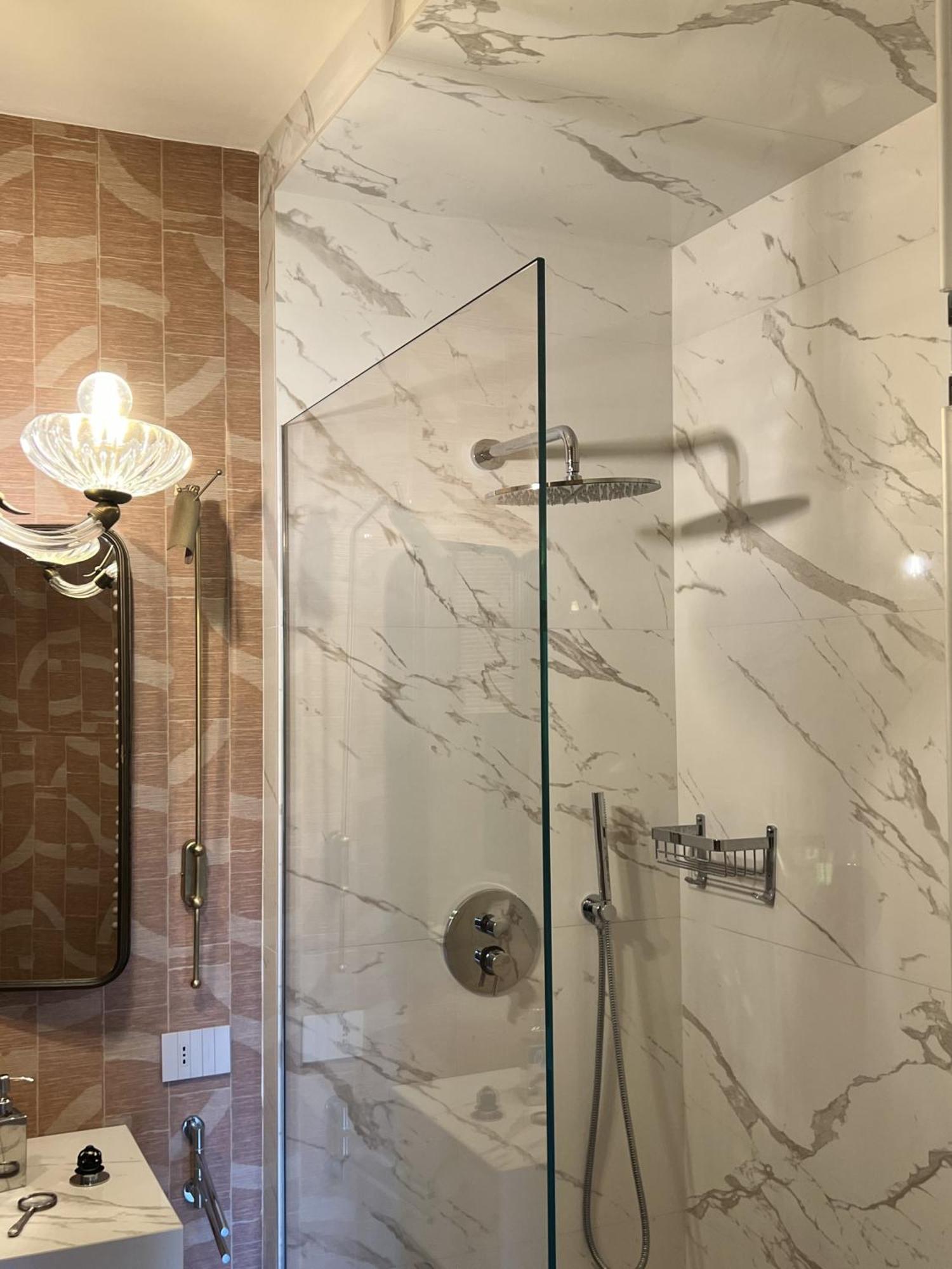 5 Viale Fano Apartment Римини Екстериор снимка