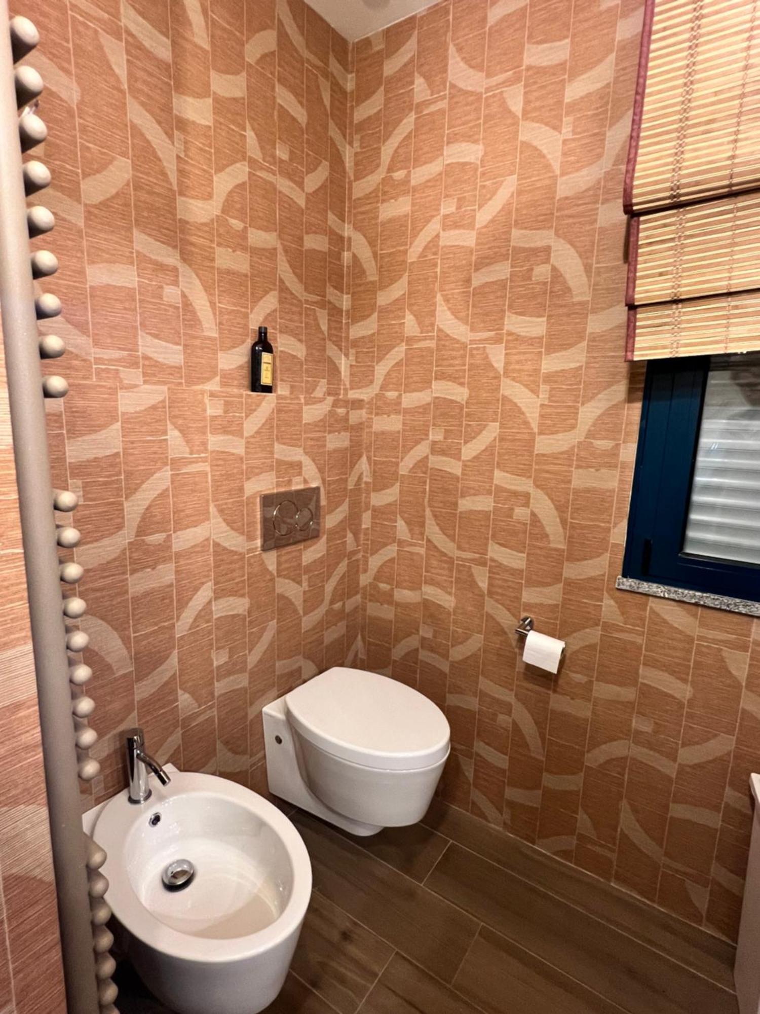 5 Viale Fano Apartment Римини Екстериор снимка